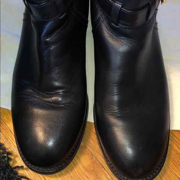 Tory Burch boots in SUPER good condition! - Picture 5 of 5
